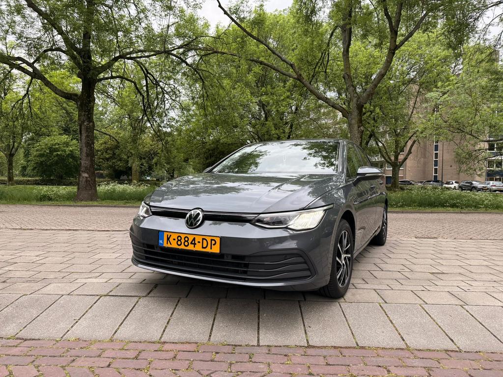 Volkswagen Golf 8 1.0 TSI | Handgeschakeld | 2020 | APK 2027, Voorwielaandrijving, Stof, Zwart, Overige kleuren