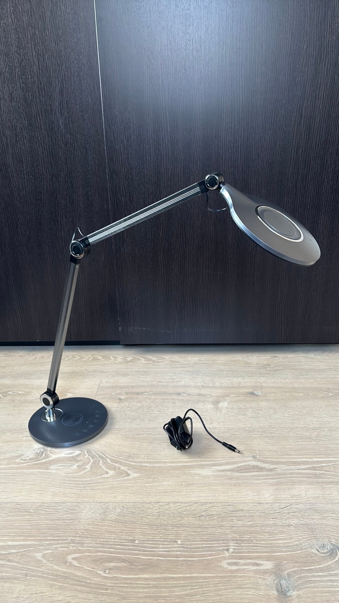 Verstelbare, dimbare bureau led lamp met draadloze lader, Ophalen, Qazqa, Overige fittingen, Met stekker