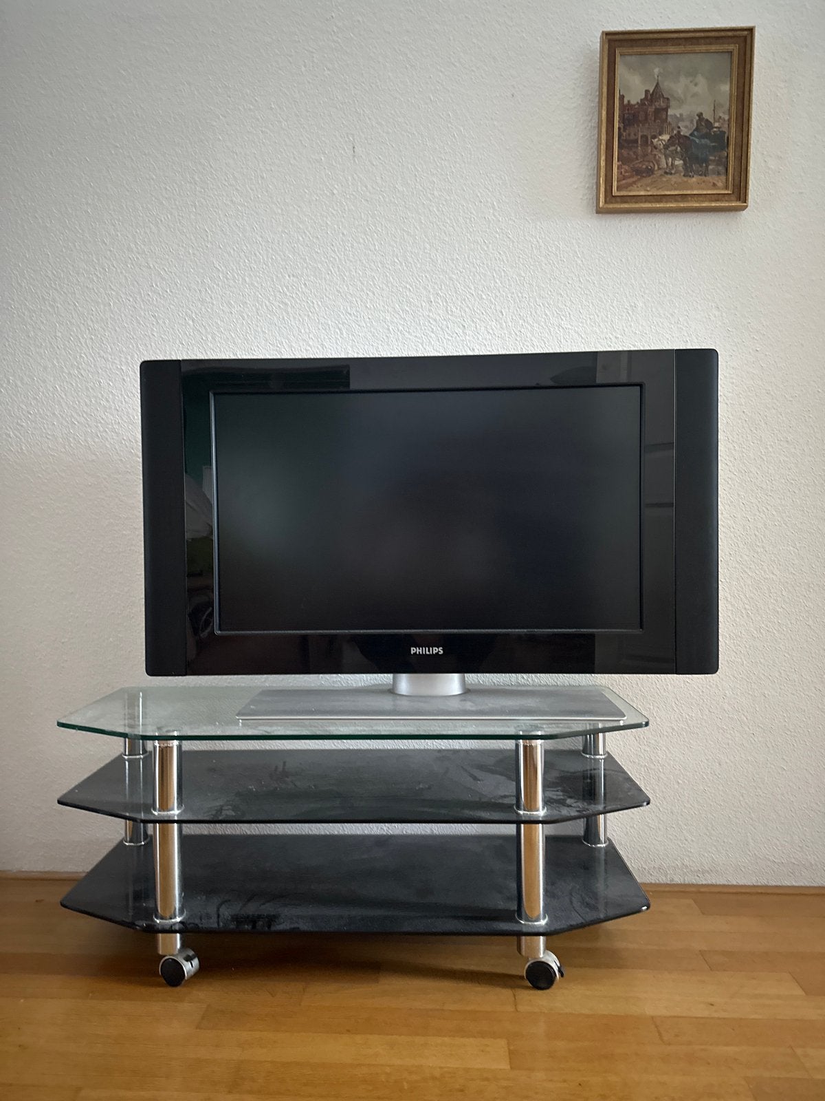 Philips TV with power cable and stand, Ophalen, Philips, Gebruikt, 60 tot 80 cm