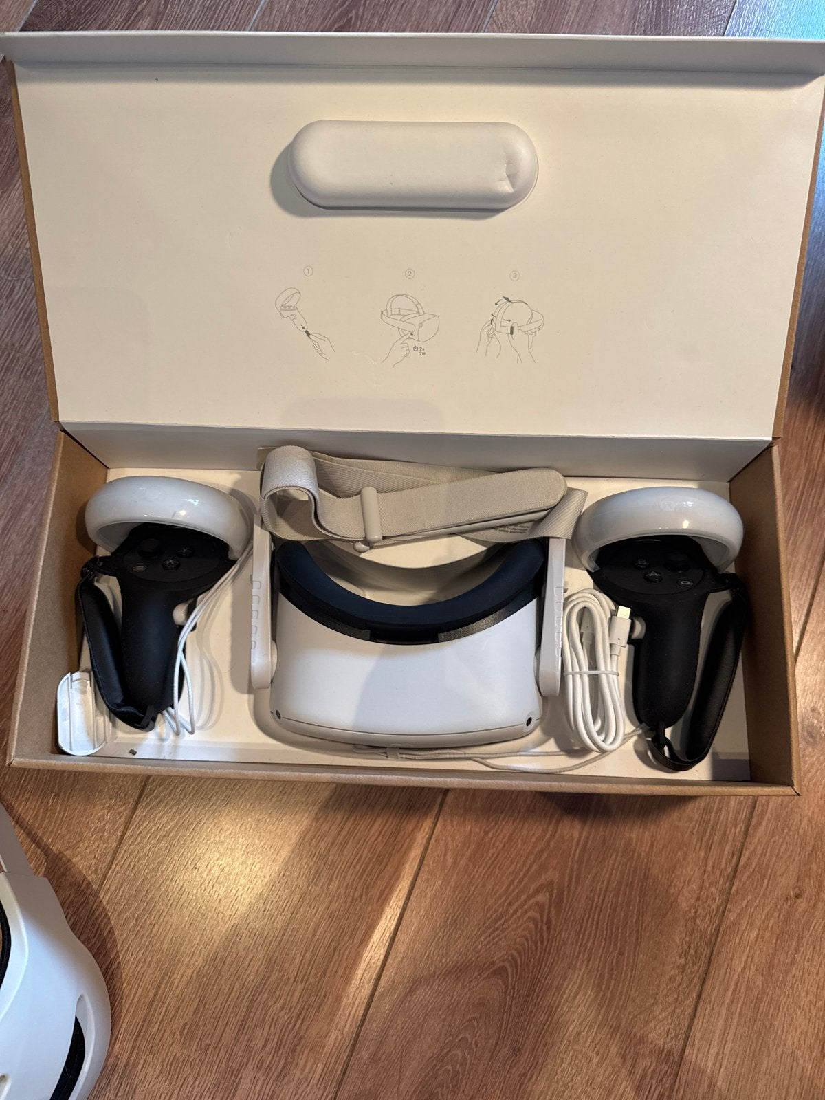 Meta Quest 2 VR-bril - Zo goed als nieuw, Ophalen of Verzenden, Zo goed als nieuw, VR-bril, Overige platformen