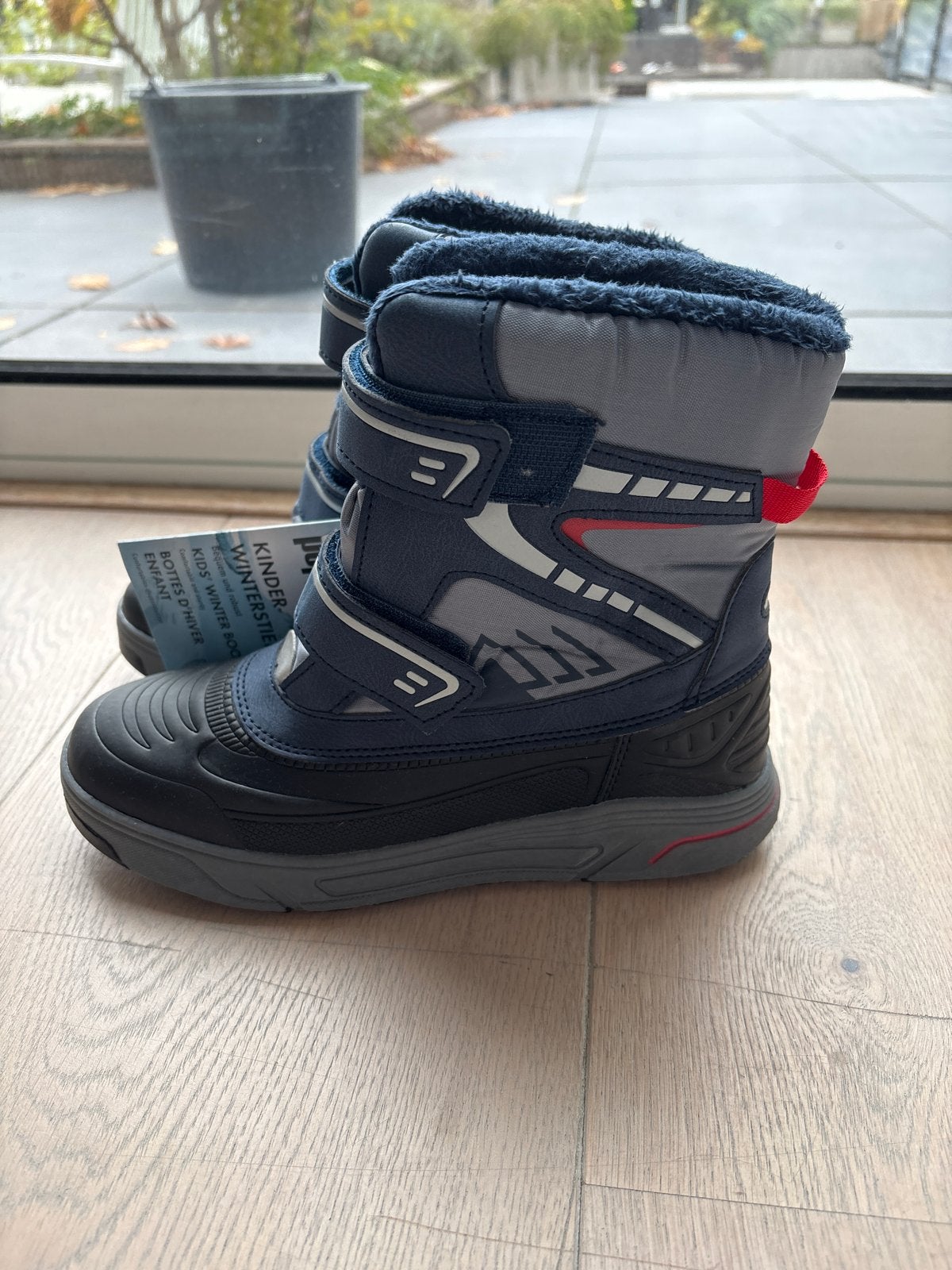Kinder winterlaarzen - Maat 35 - Nieuw, Ophalen of Verzenden, Nieuw, Jongen of Meisje, Laarzen