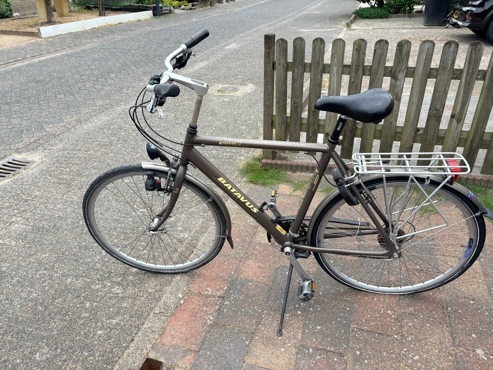 Batavus fiets met versnellingen en bagagedrager, Ophalen, Gebruikt, Velgrem, Versnellingen