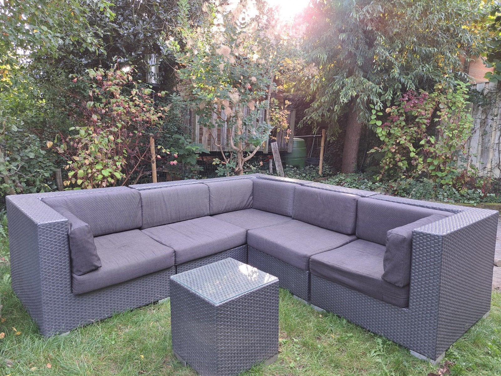 Tuinset Bois le Duc 5 delig met tafeltje, Ophalen, Gebruikt