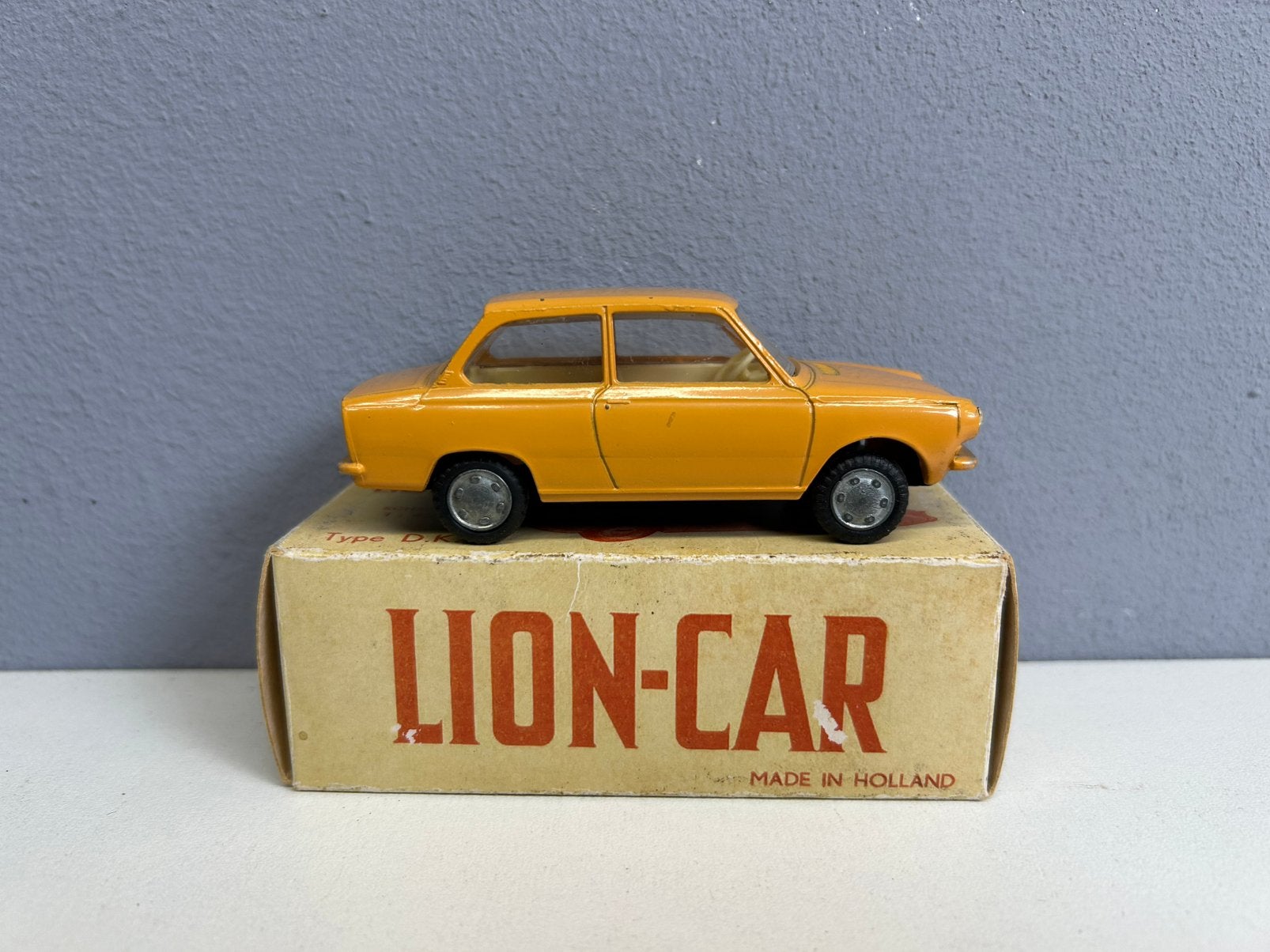 Lion toys car Daf 46 Variomatic aparte kleur near mint, Ophalen of Verzenden, Zo goed als nieuw, Auto, Lion Toys