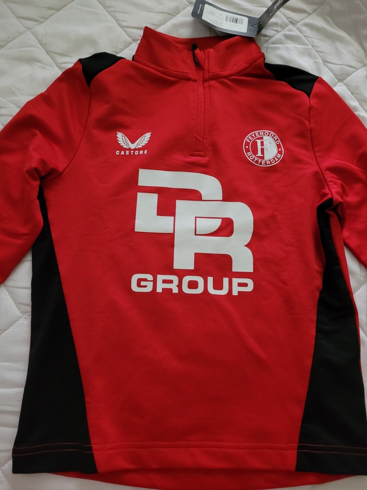 Feyenoord 1/4 Zip Midlayer Maat 134, Jongen of Meisje, Nieuw, Ophalen of Verzenden, Shirt of Longsleeve