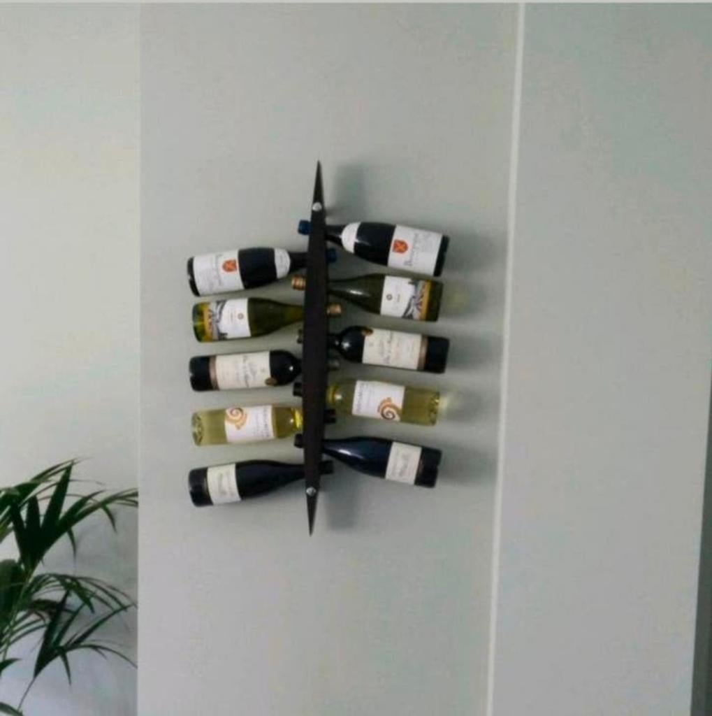 Wijnrek voor aan de muur - gratis af te halen, Ophalen, 5 tot 15 flessen, Zo goed als nieuw, Metaal