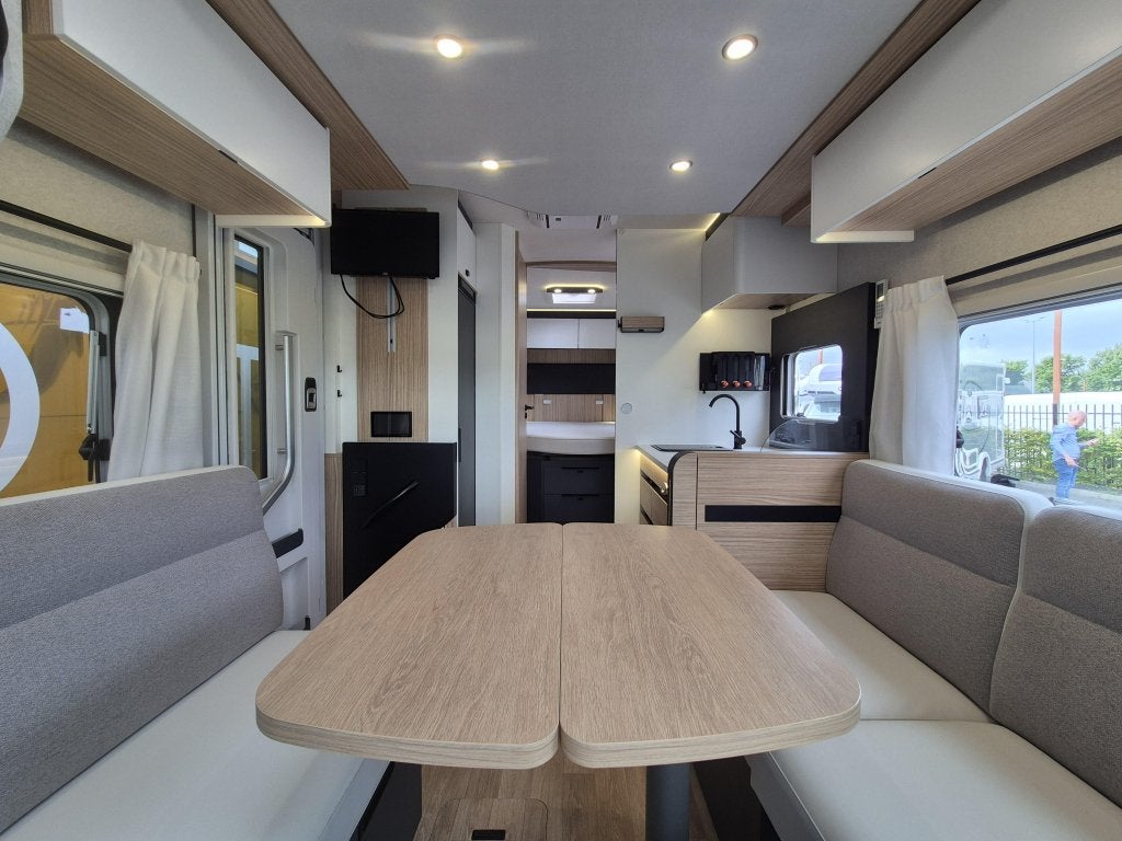 Pilote P 720 FC Selection Automaat, Caravans en Kamperen, Automaat, Koelkast, Fiat, Pilote