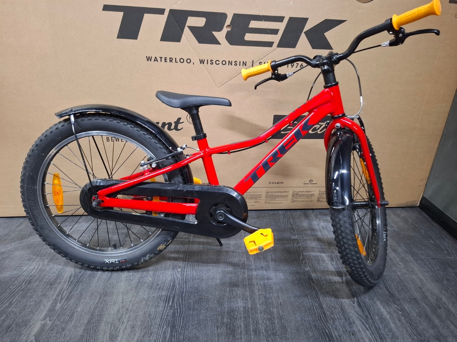 Trek Precaliber 20 inch kinderfiets - Zo goed als nieuw, Fietsen en Brommers, Ophalen, 16 tot 20 inch, Velgrem, Zo goed als nieuw