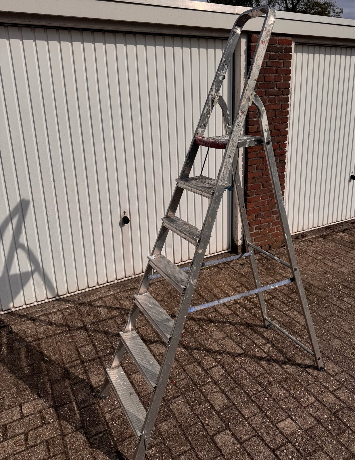 Altrex Double Decker D807 Huishoudtrap, Doe-het-zelf en Verbouw, Ladders en Trappen, Ophalen, Gebruikt, Trap, Opvouwbaar of Inschuifbaar