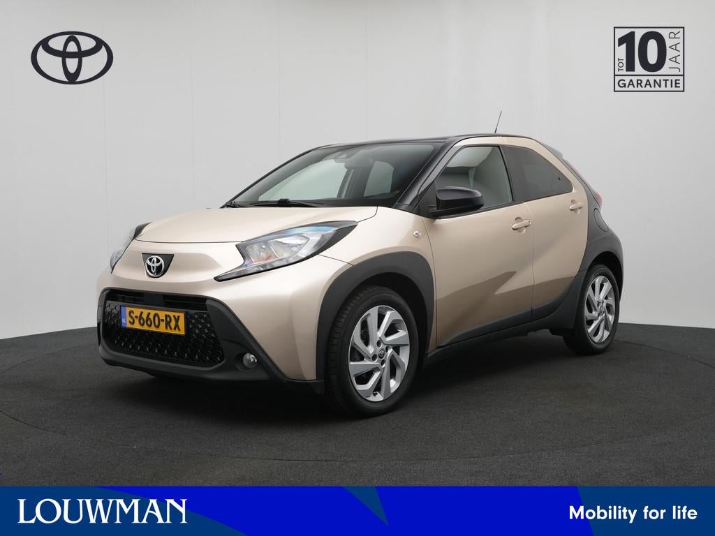 Toyota Aygo X 1.0 VVT-i S-CVT Automaat First Limited | Stoel, 12 maanden, Stof, Gebruikt, 4 stoelen