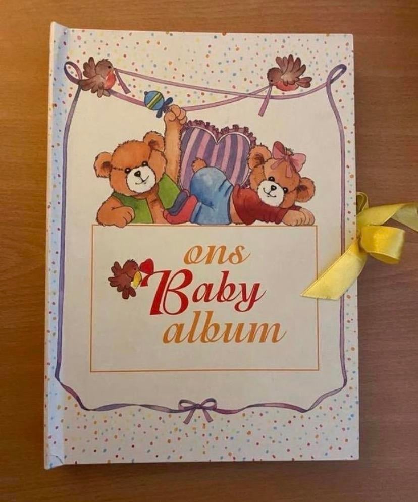 Vintage baby fotoalbum - Dierbare herinneringen, Kinderen en Baby's, Ophalen of Verzenden, Zo goed als nieuw