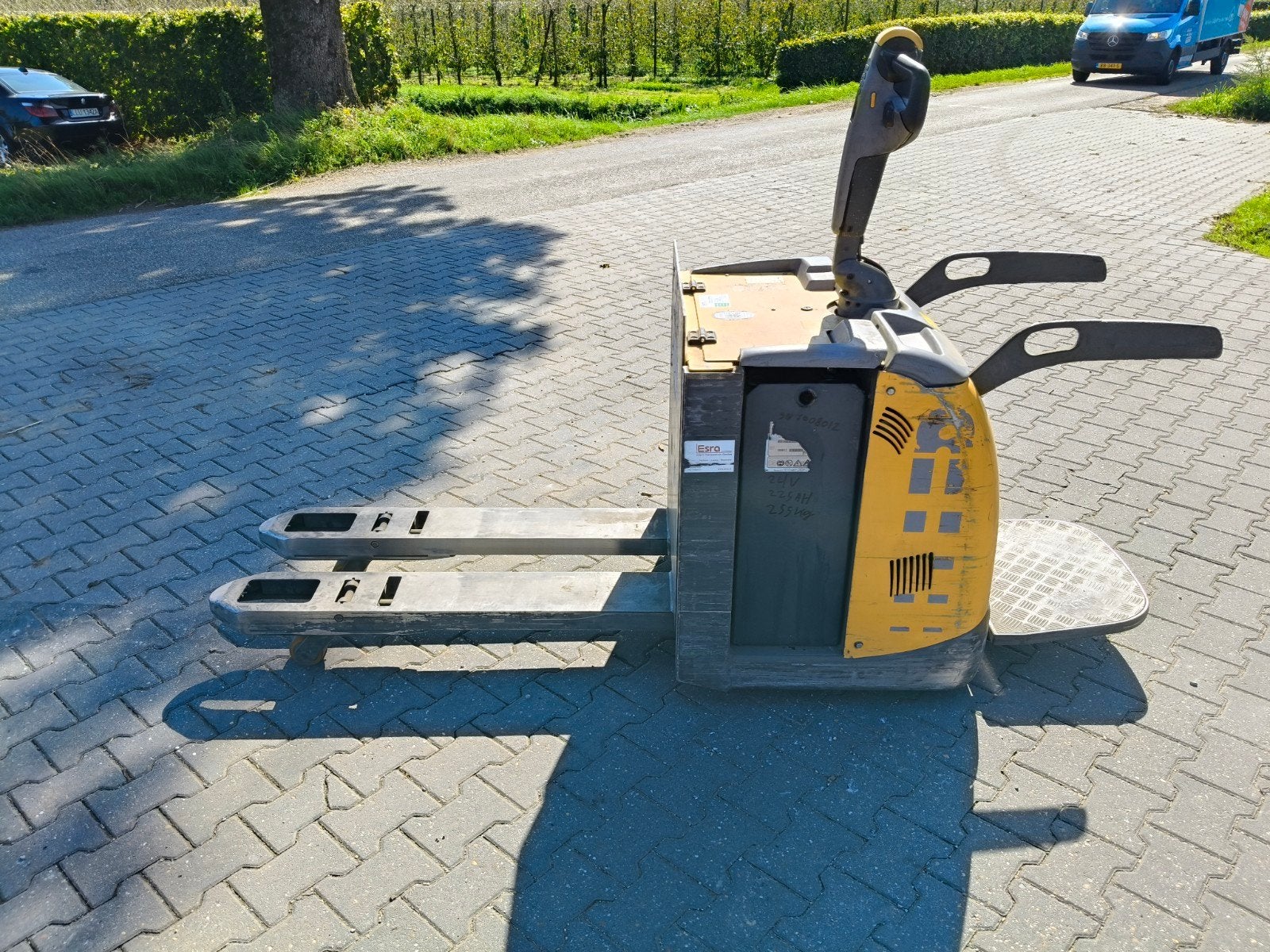 atlet palletwagen, Zakelijke goederen, Ophalen, Stapelaar, Jungheinrich, 1000 tot 2000 kg