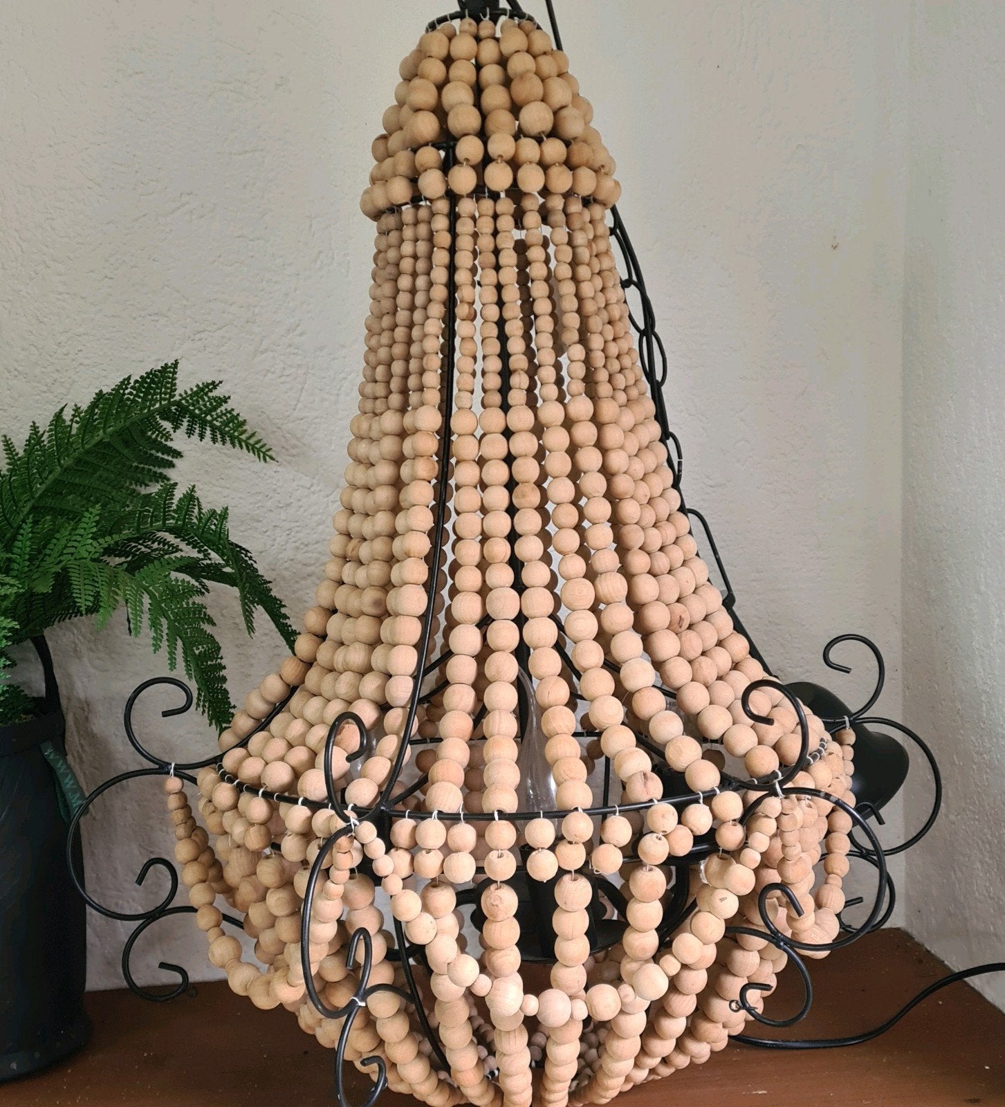 XL kroonluchter hanglamp houten kralen naturel 65 cm, Ophalen, Ibiza bohemian, E27 (groot), Zo goed als nieuw
