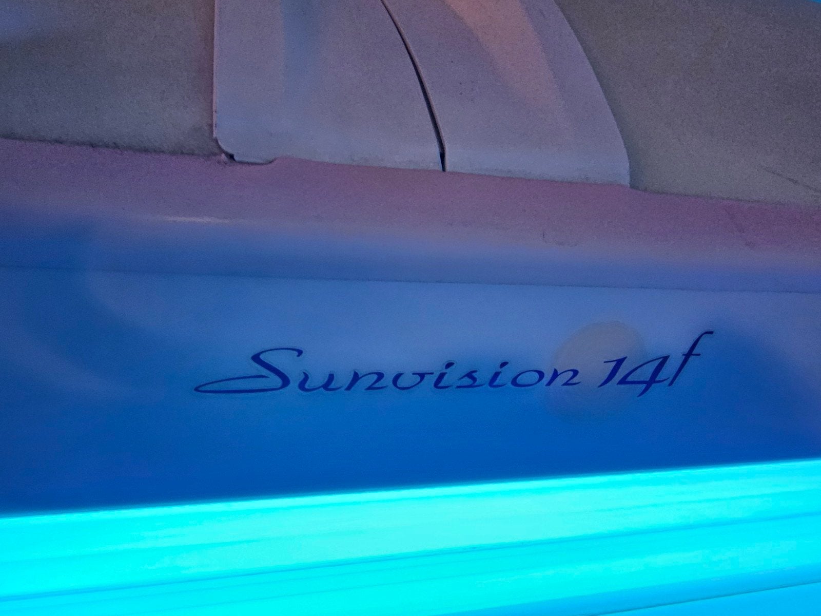 Sunvision 14f Zonnebank - Dubbelzijdig, Zo goed als nieuw, Ophalen, Zo goed als nieuw, Zonnebank dubbelzijdig, 10 tot 15 lampen
