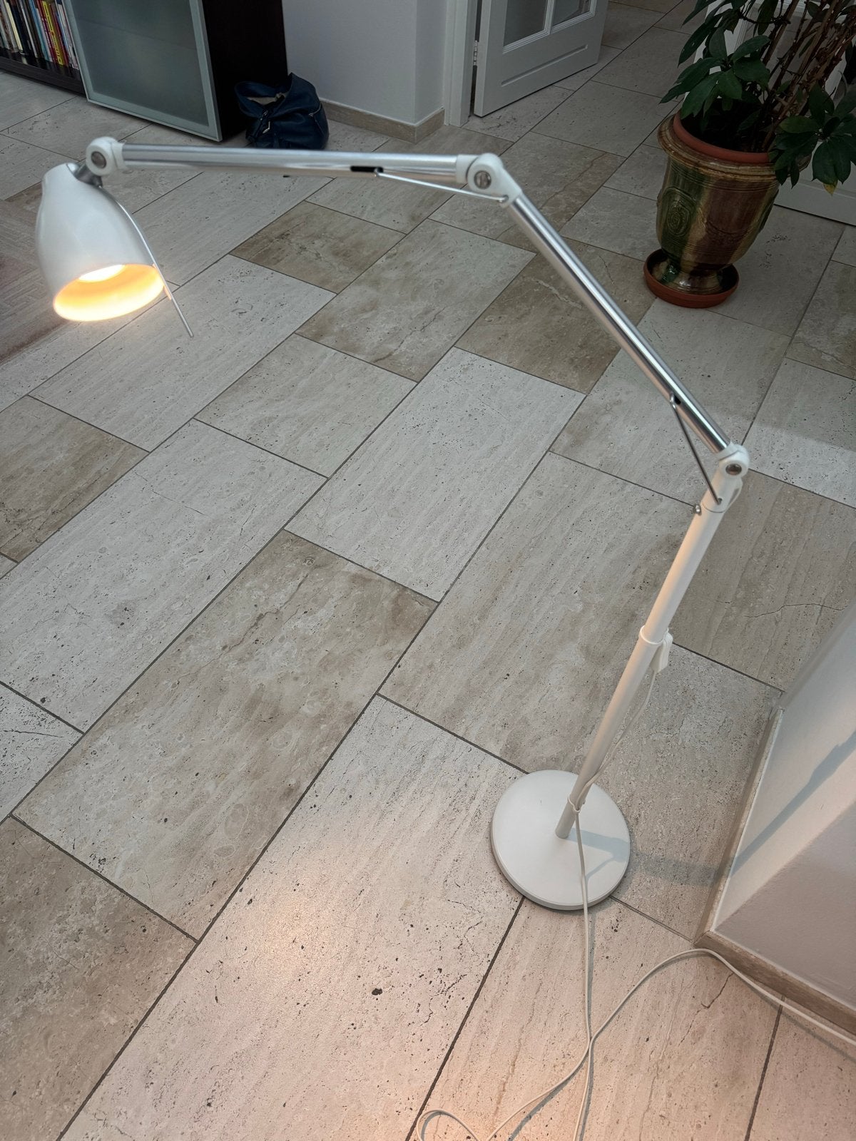 IKEA Leeslamp - Verstelbaar (+/- 90 cm hoog), Ophalen, Gebruikt, Metaal, Minder dan 100 cm