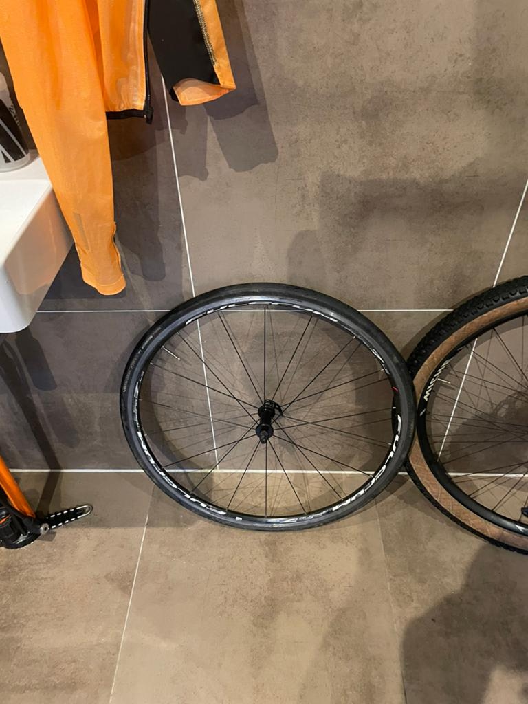 Fulcrum velgrem voorwiel., Fietsen en Brommers, Fietsonderdelen, Ophalen of Verzenden, Racefiets