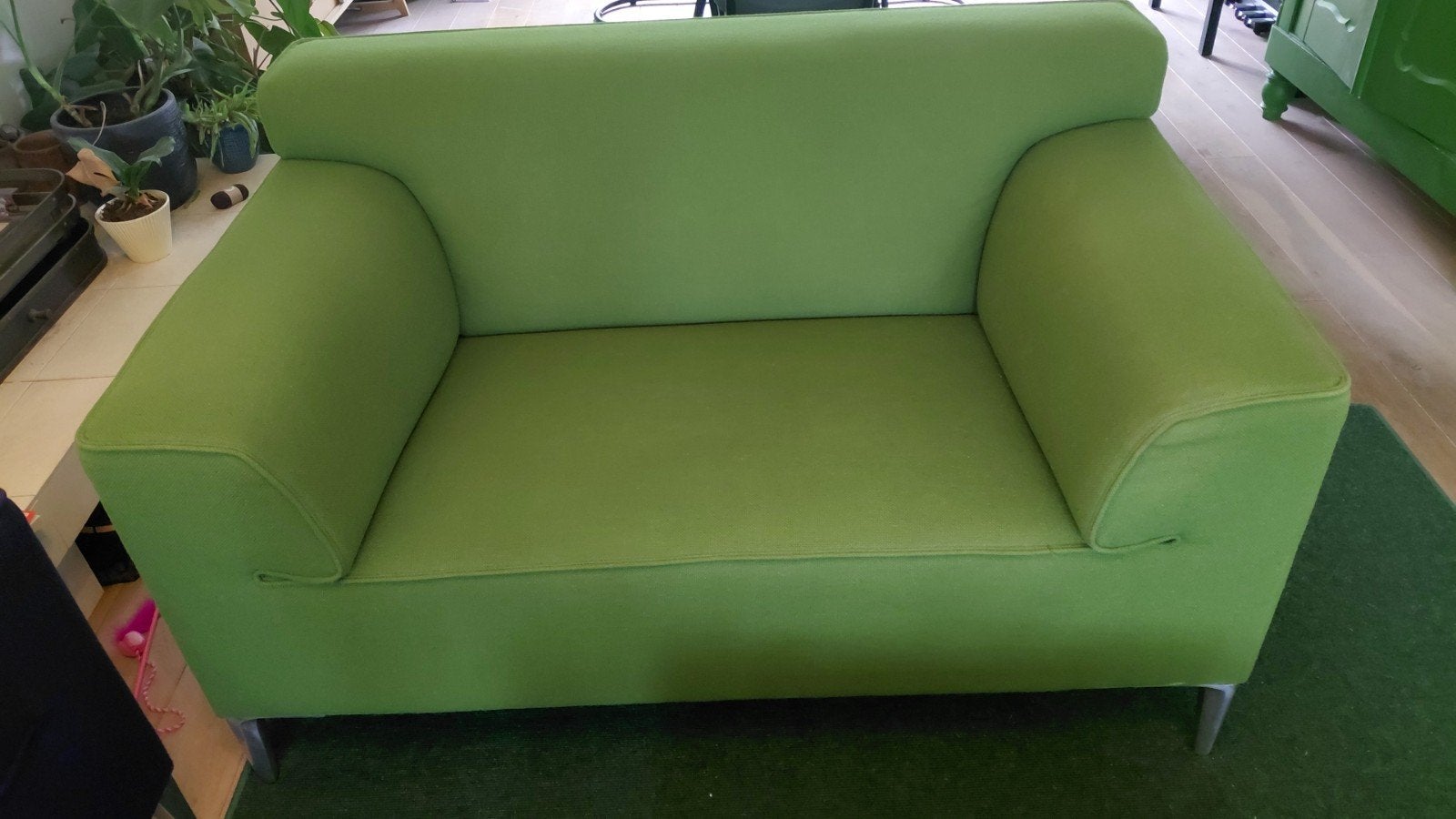 Pode Bank Loveseat - Groen, Huis en Inrichting, Modern, Comfortabel, 150 tot 200 cm, Tweepersoons, 75 tot 100 cm