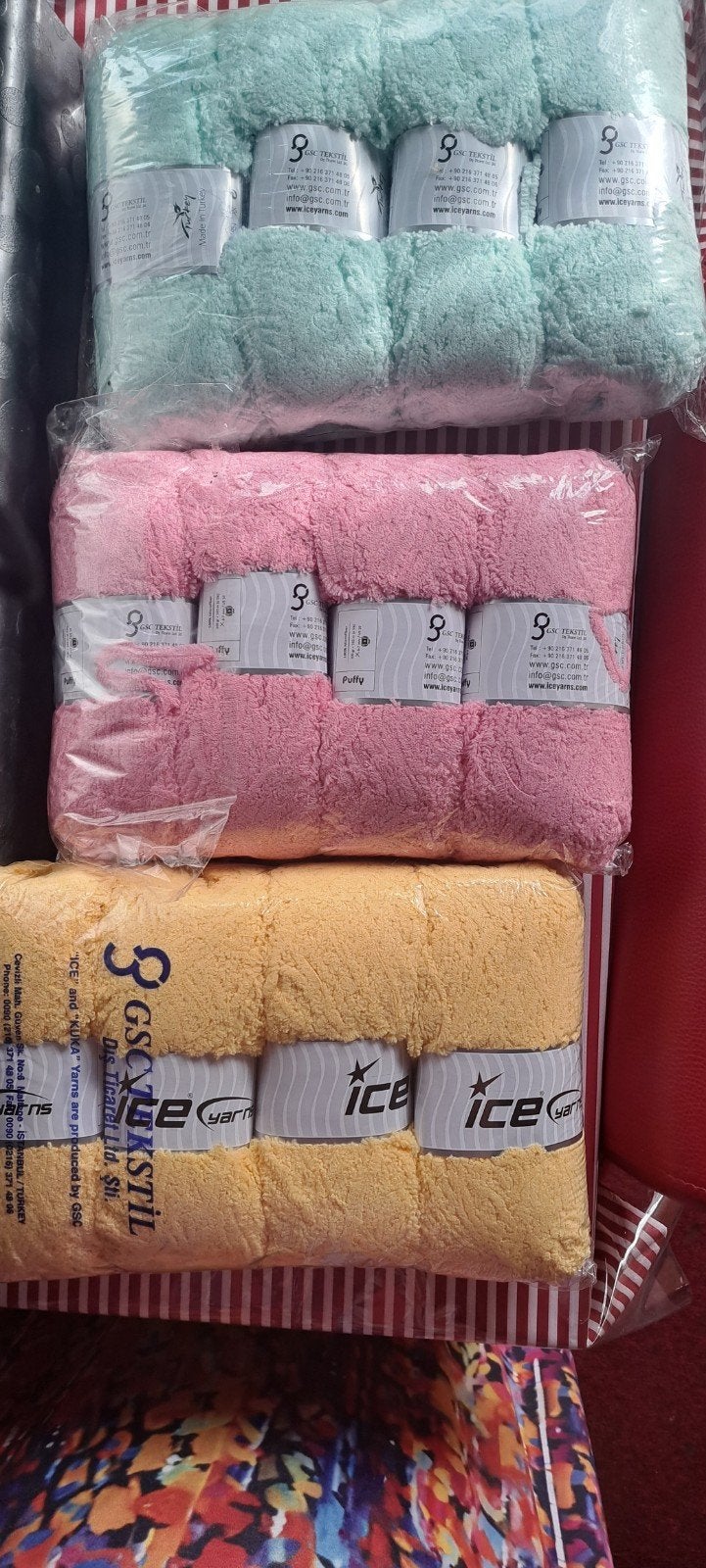 12x100g Ice Yarns Puffy Fluffie Garen - Diverse Kleuren, Hobby en Vrije tijd, Ophalen of Verzenden