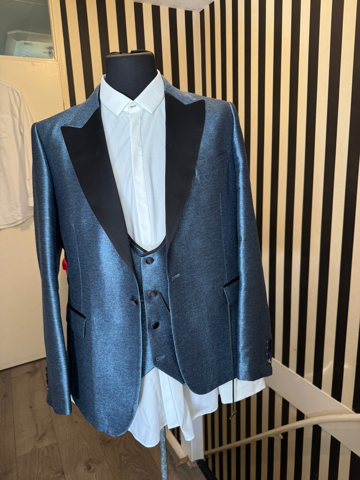 Lord & Fools 3delige smoking, Ophalen of Verzenden, Zo goed als nieuw, Maat 56/58 (XL), Blauw