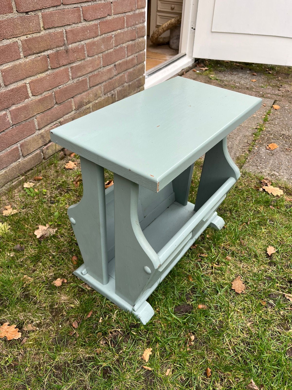 Leuke houten krantenbak / lectuurbak / lectuur, Huis en Inrichting, Woonaccessoires | Krantenbakken en Lectuurbakken, Ophalen