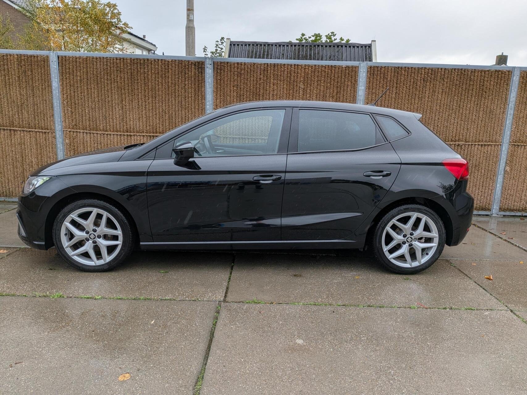 Seat Ibiza 1.0 TSI FR Business Intense, Voorwielaandrijving, Euro 6, 116 pk, Origineel Nederlands