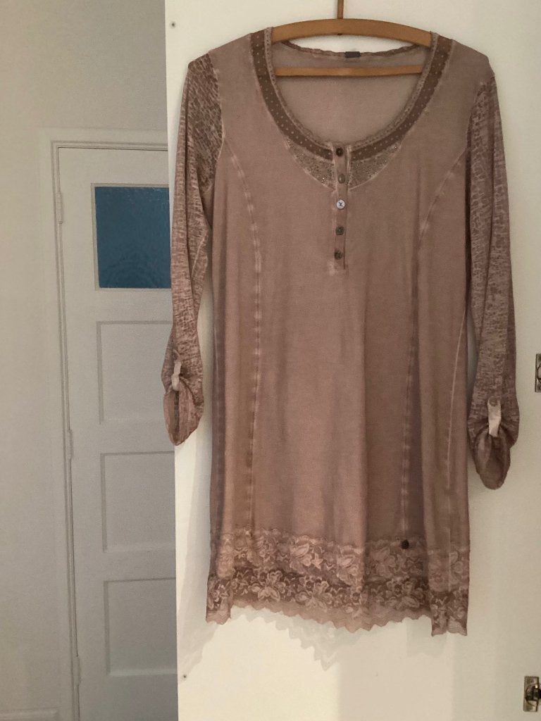 Nieuw tuniek met glitters en kant maat 40, Ophalen of Verzenden, Nieuw, Maat 46/48 (XL) of groter, Roze