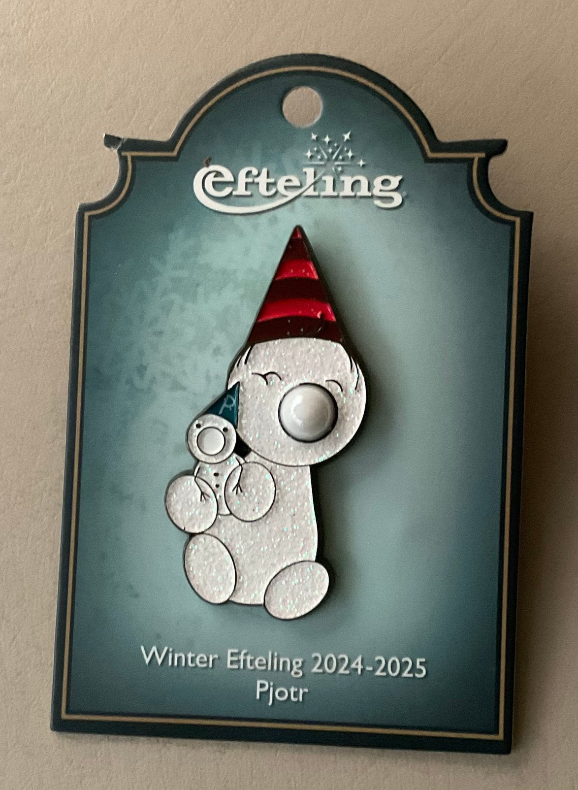 Efteling Winter Efteling 2024-2025 Pjotr Pin, Ophalen of Verzenden, Nieuw, Button of Speldje