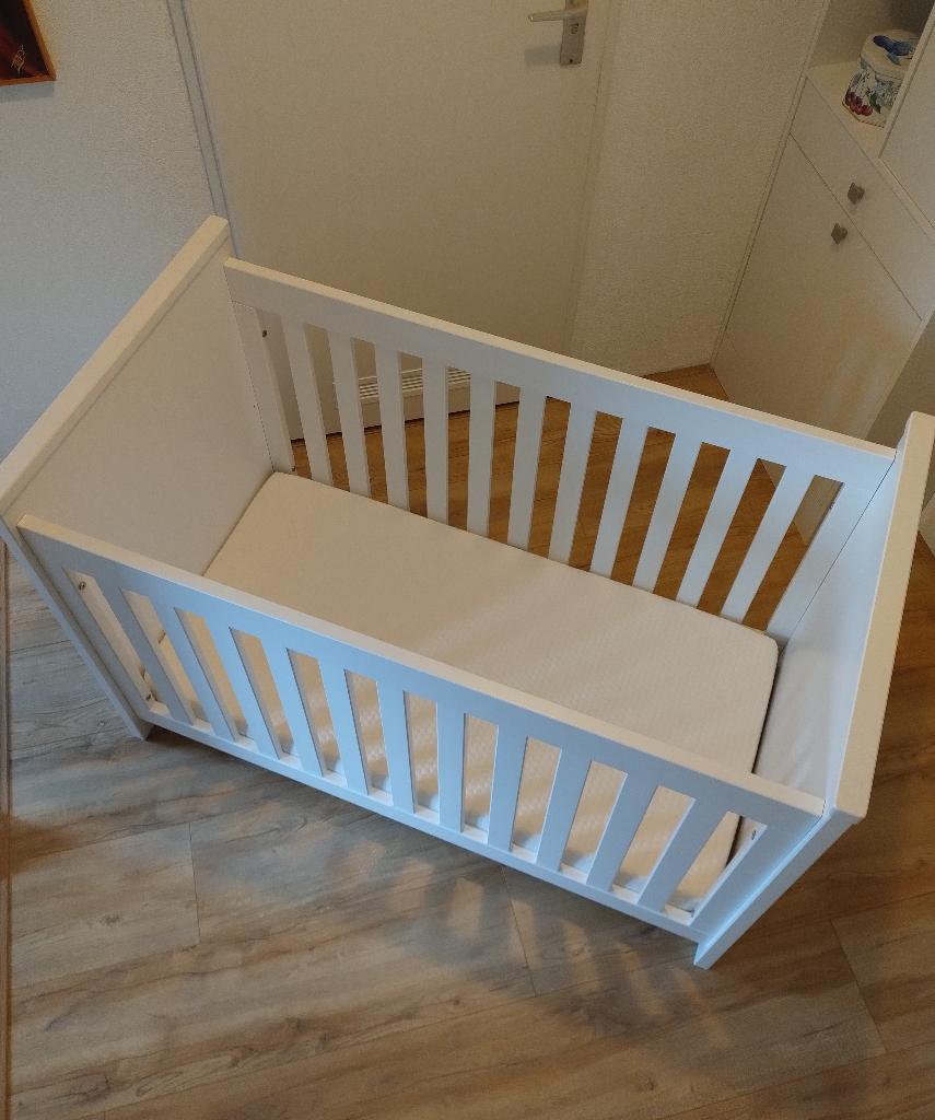 Bopita Kinderledikant (120*60) Wit met Aerosleep-matras, Zo goed als nieuw, Minder dan 140 cm, Minder dan 70 cm, Ophalen