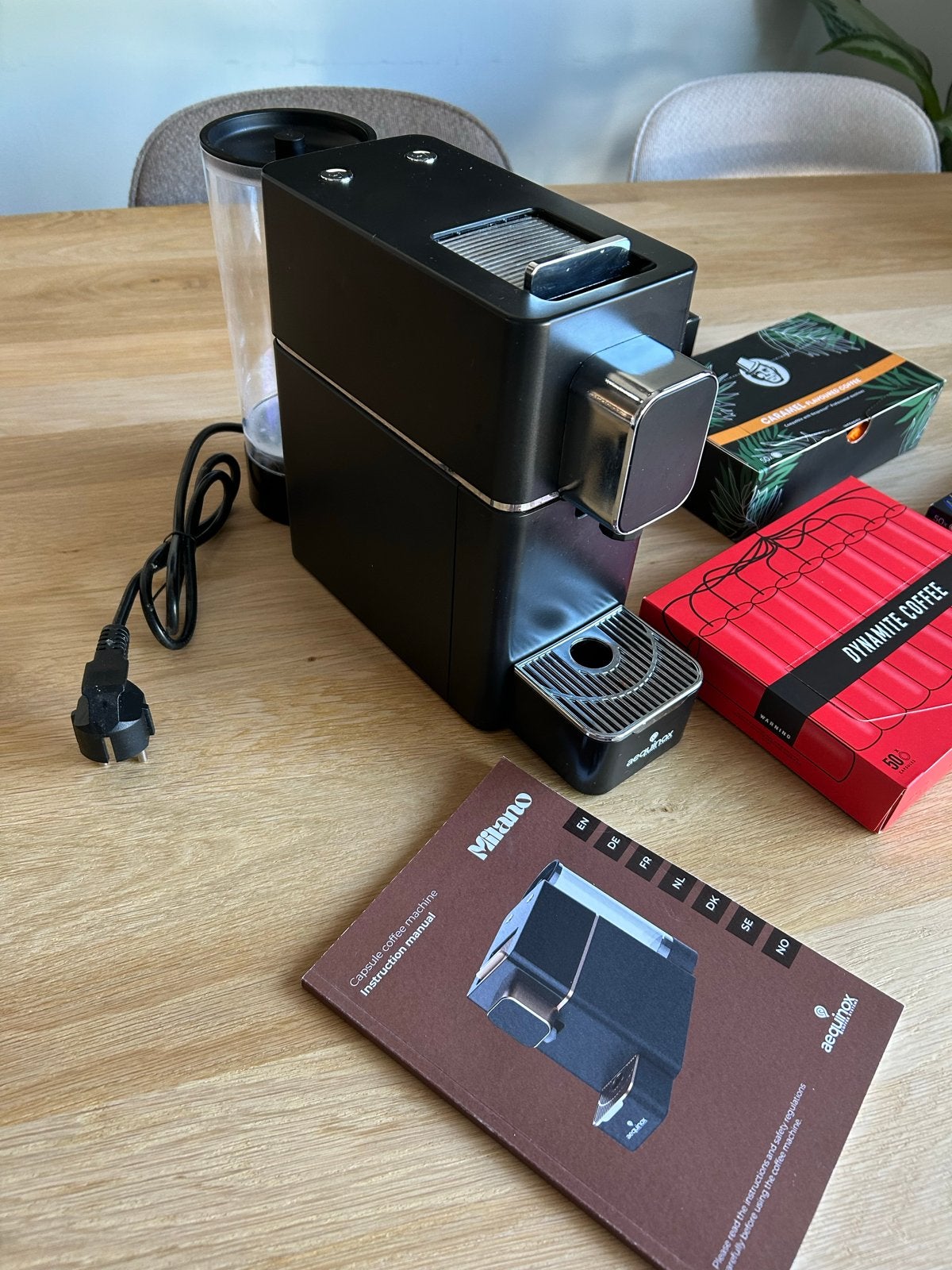 Aquanox Milano koffiemachine met 150 capsules, Witgoed en Apparatuur, Koffiezetapparaten, Gebruikt, Koffiemachine, Ophalen of Verzenden