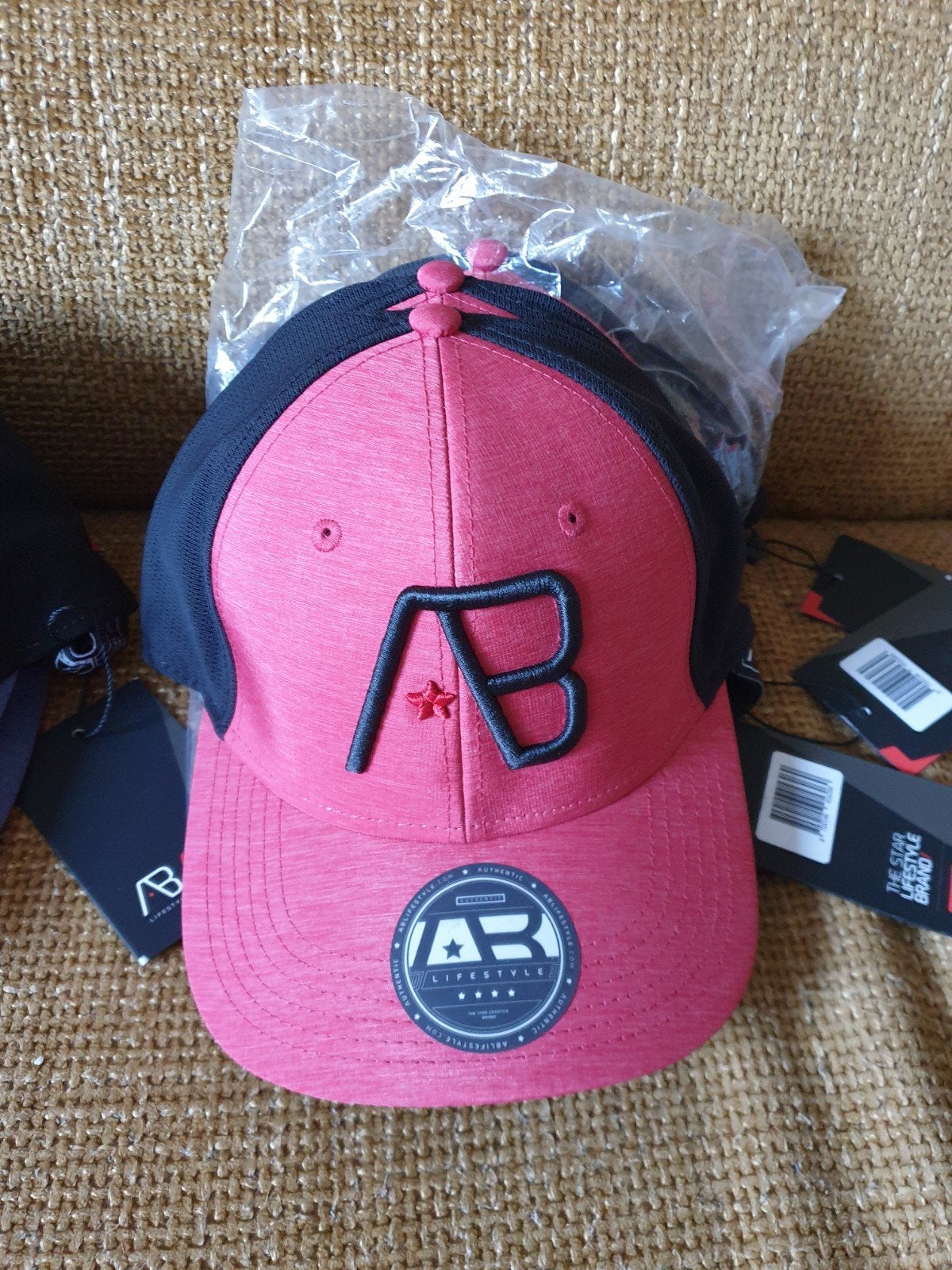 Ab lifestyle cap rood zwart, Ophalen of Verzenden, Nieuw