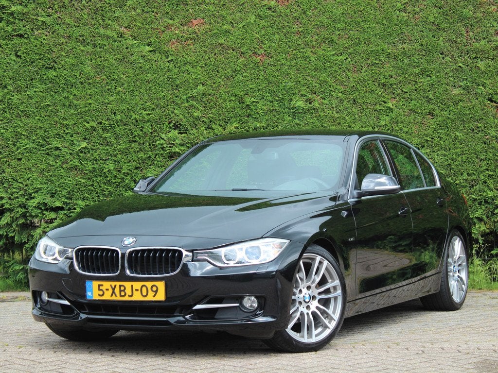 BMW 3-serie 320i Executive | Sportline | 19 inch | Eibach ve, Auto's, Automaat, Gebruikt, Euro 6, 4 cilinders