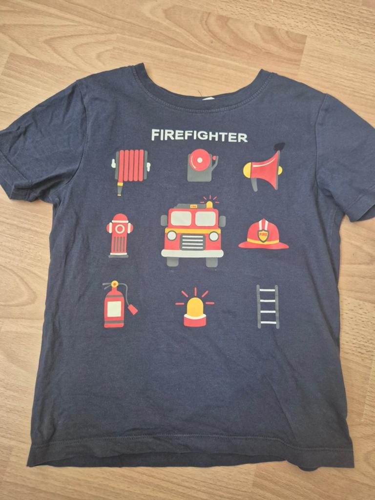 Brandweer tshirt, 122/128, donkerblauw, H&M, H&M, Nieuw, Ophalen of Verzenden, Shirt of Longsleeve