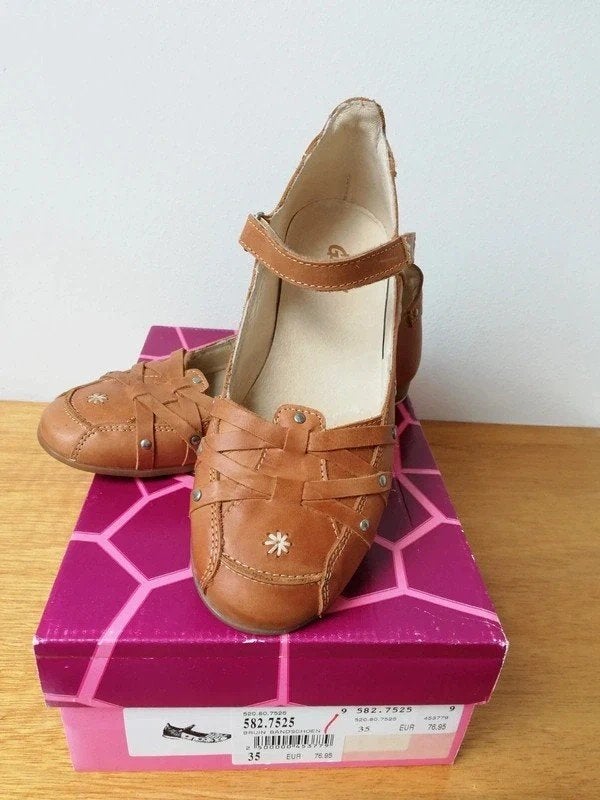 Nieuwe Giga ballerina's/instappers - maat 35, Meisje, Schoenen, Nieuw, Ophalen of Verzenden