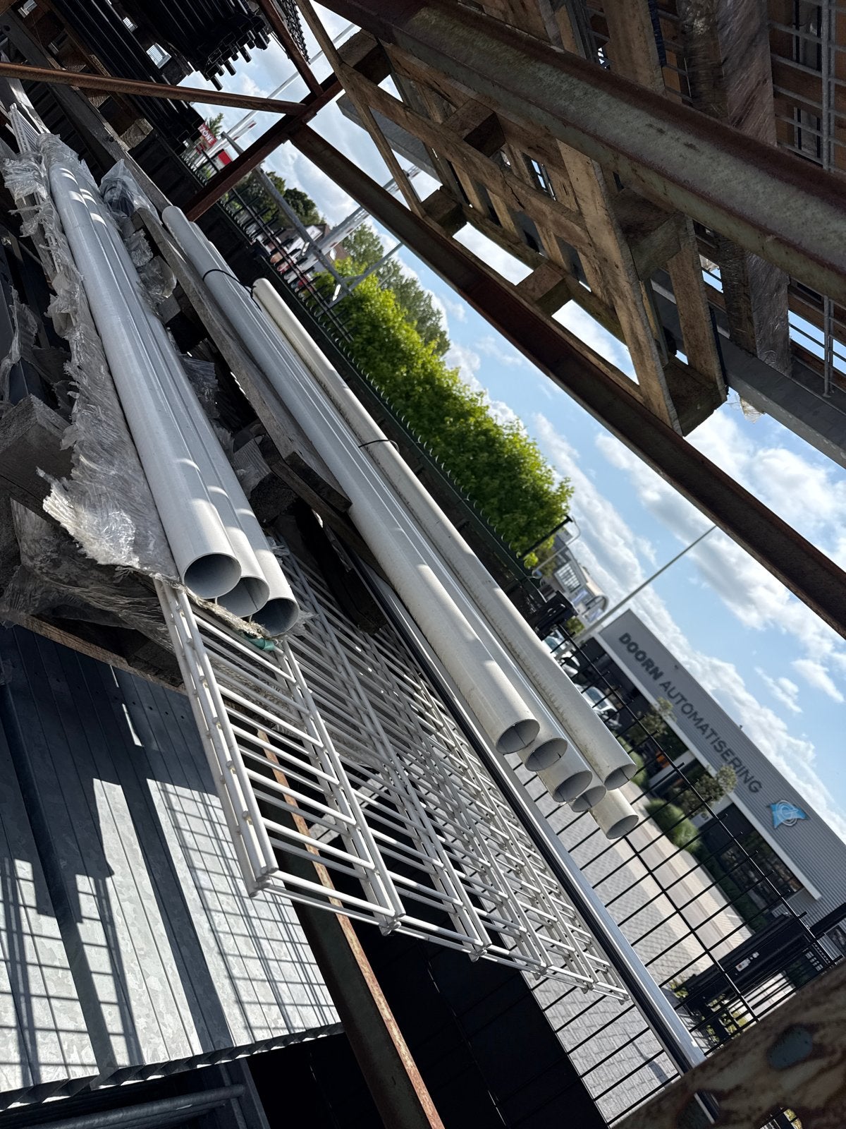 5m dubbelstaafmat 100cm hoog met palen, Ophalen, Nieuw, IJzer, Dubbelstaafmat hekwerk