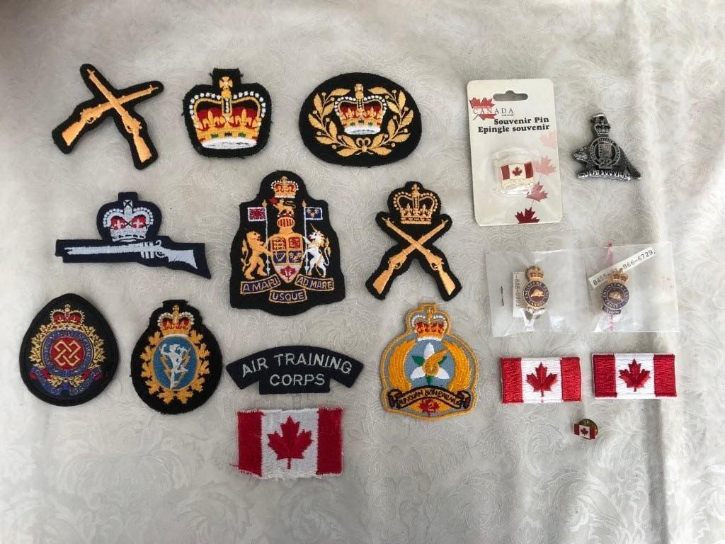 Emblemen, badges Canadese leger, Verzamelen, Ophalen of Verzenden, Landmacht, Overige gebieden, Embleem of Badge