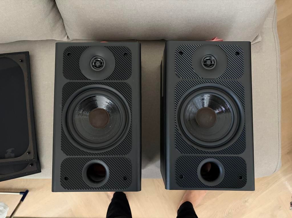 JMLab Symbol 1 luidsprekers, Zo goed als nieuw, 60 tot 120 watt, Front, Rear of Stereo speakers, Ophalen