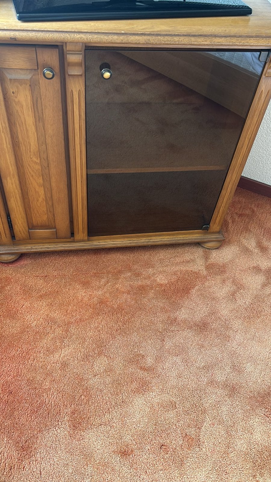 Houten TV-meubel met glazen deur en opbergruimte, Huis en Inrichting, Ophalen, Gebruikt, 100 tot 150 cm, Minder dan 100 cm