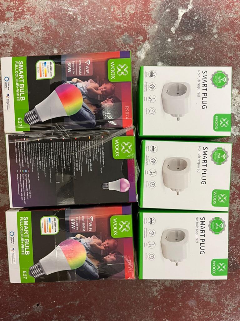 Woox Smart Home Set: 3 Smart Plugs & 3 Smart Bulbs E27, Ophalen of Verzenden, Nieuw