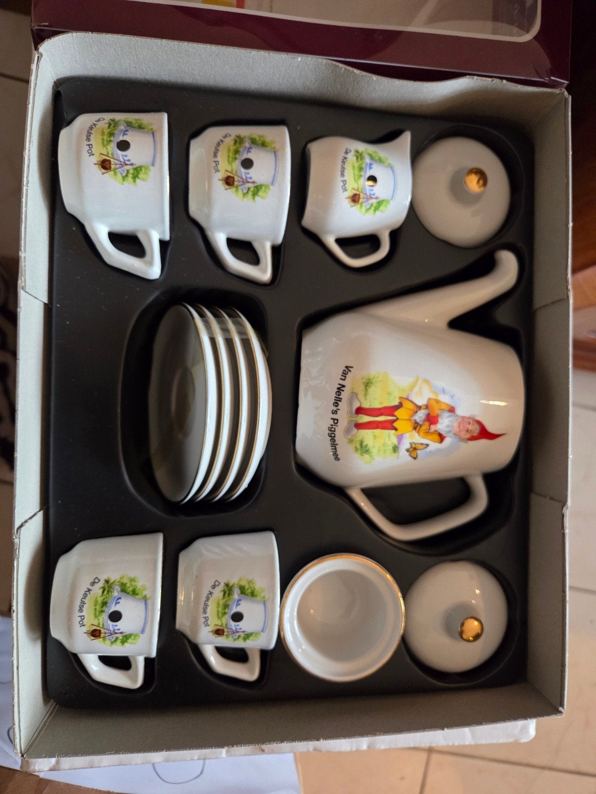 Van Nelle's Piggelmee kinderservies, Ophalen, Nieuw, Porselein, Kop en/of schotel