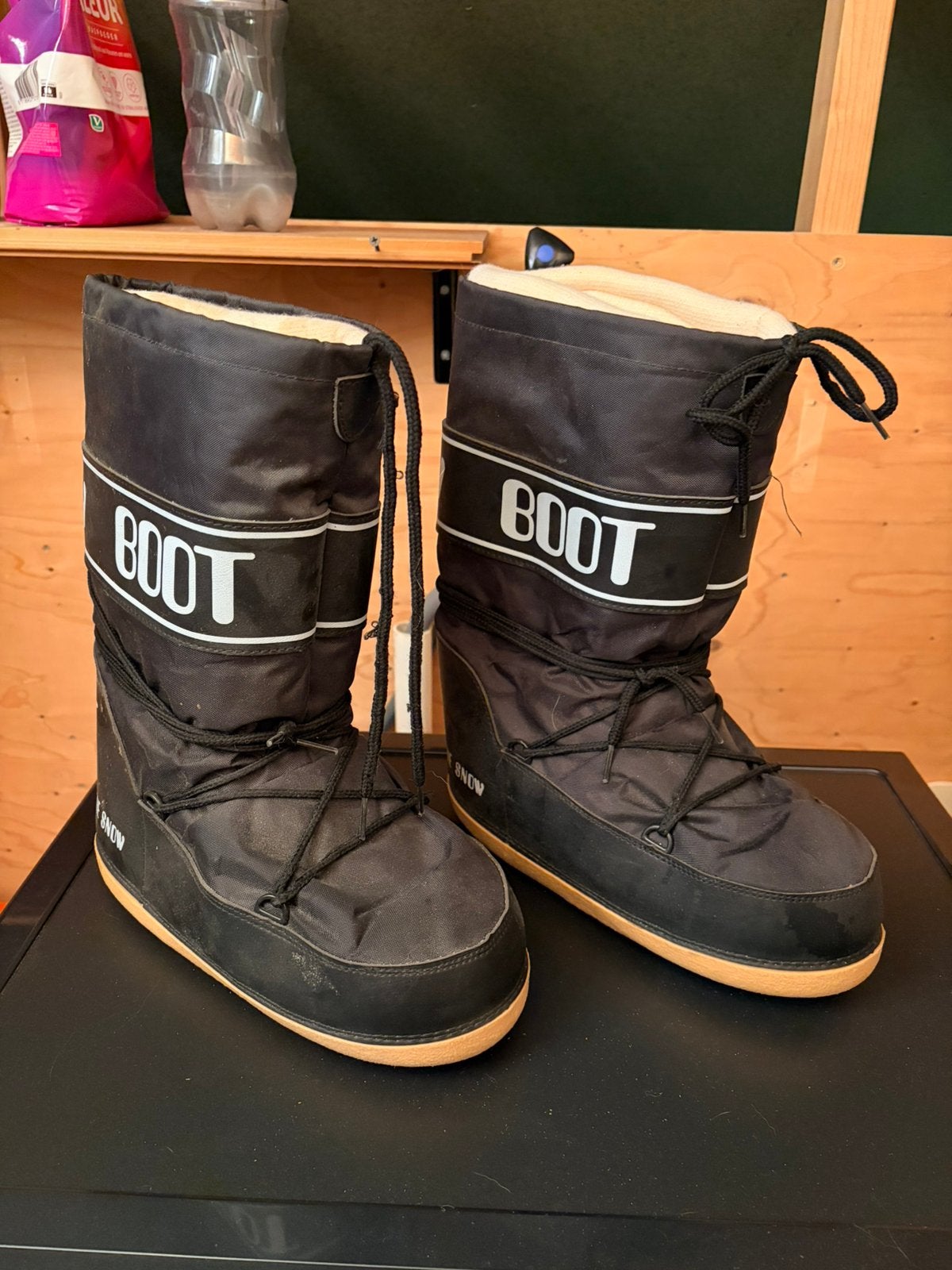 Moon boots maat 41-43, Ophalen of Verzenden, Zo goed als nieuw, Zwart