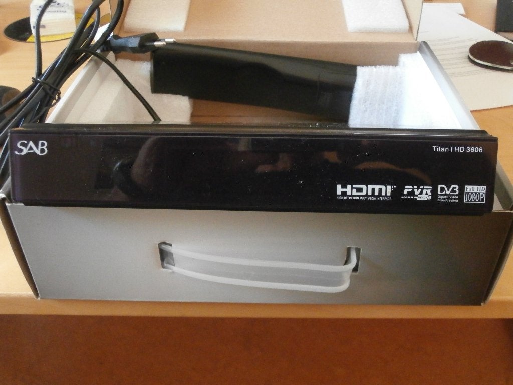 SAB Titan III, HD digital Satellite and Terrestrial receiver, Ophalen of Verzenden, Nieuw
