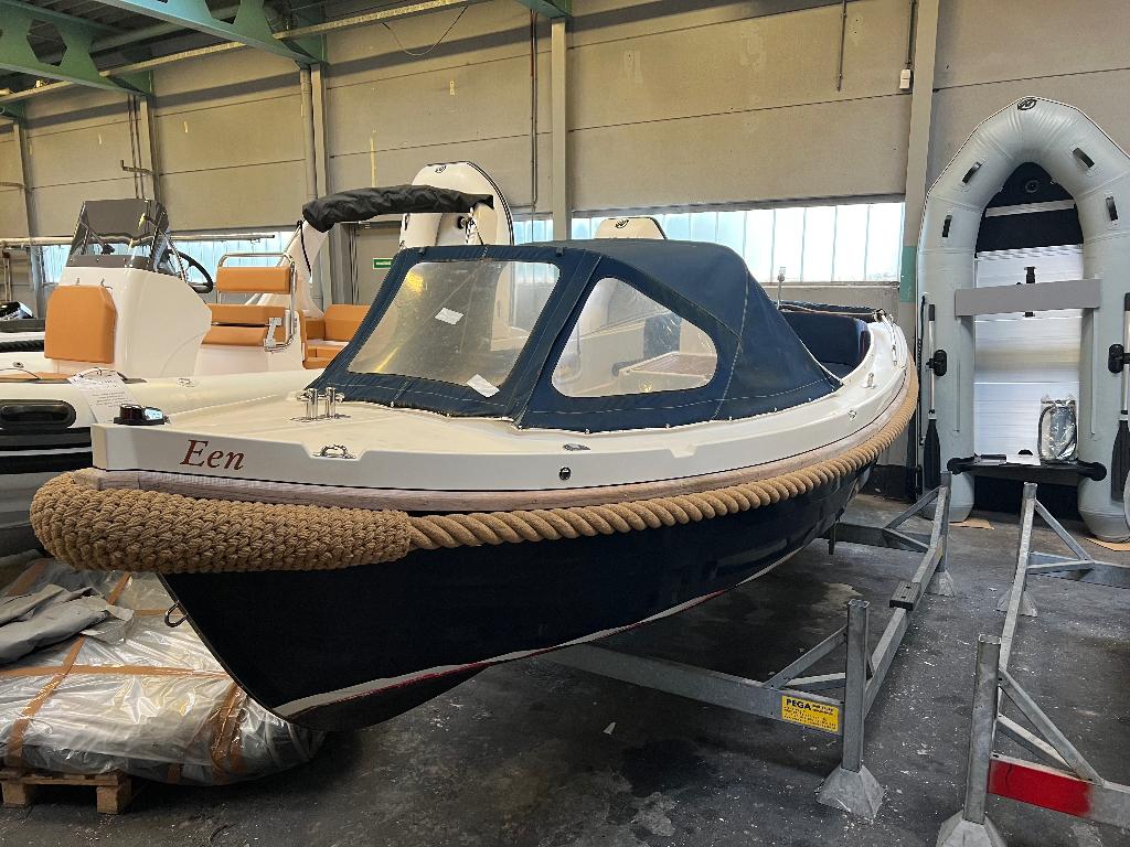 Interboat 19, Watersport en Boten, Sloepen, Ophalen, Consoleboot, Gebruikt, Rondzit