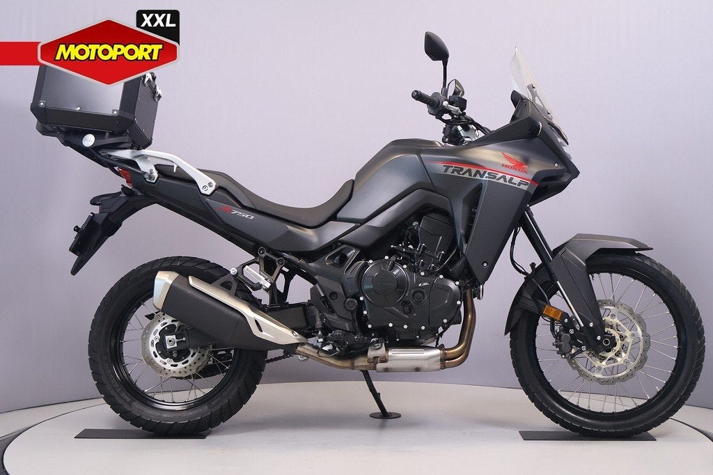 Honda XL 750 TRANSALP (bj 2024), Honda Motor Europe Ltd, Bedrijf, Toermotor, Customer.service@honda-eu.com