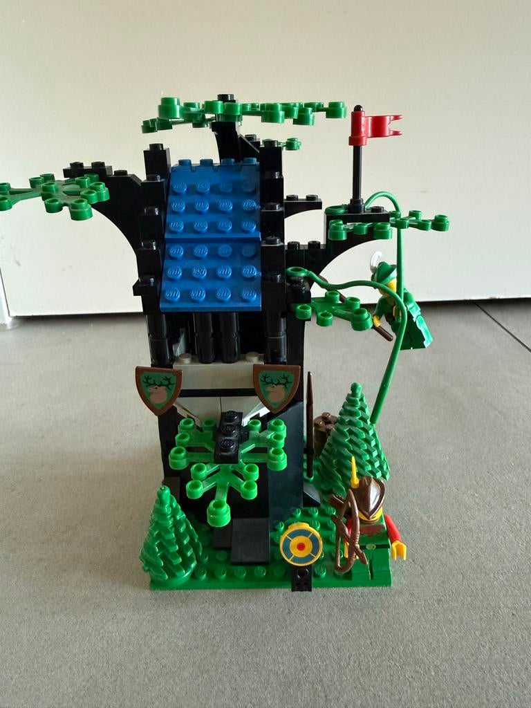 Lego 6054 Forestmen's Hideout - COMPLEET, Kinderen en Baby's, Speelgoed | Duplo en Lego, Gebruikt, Lego, Ophalen of Verzenden