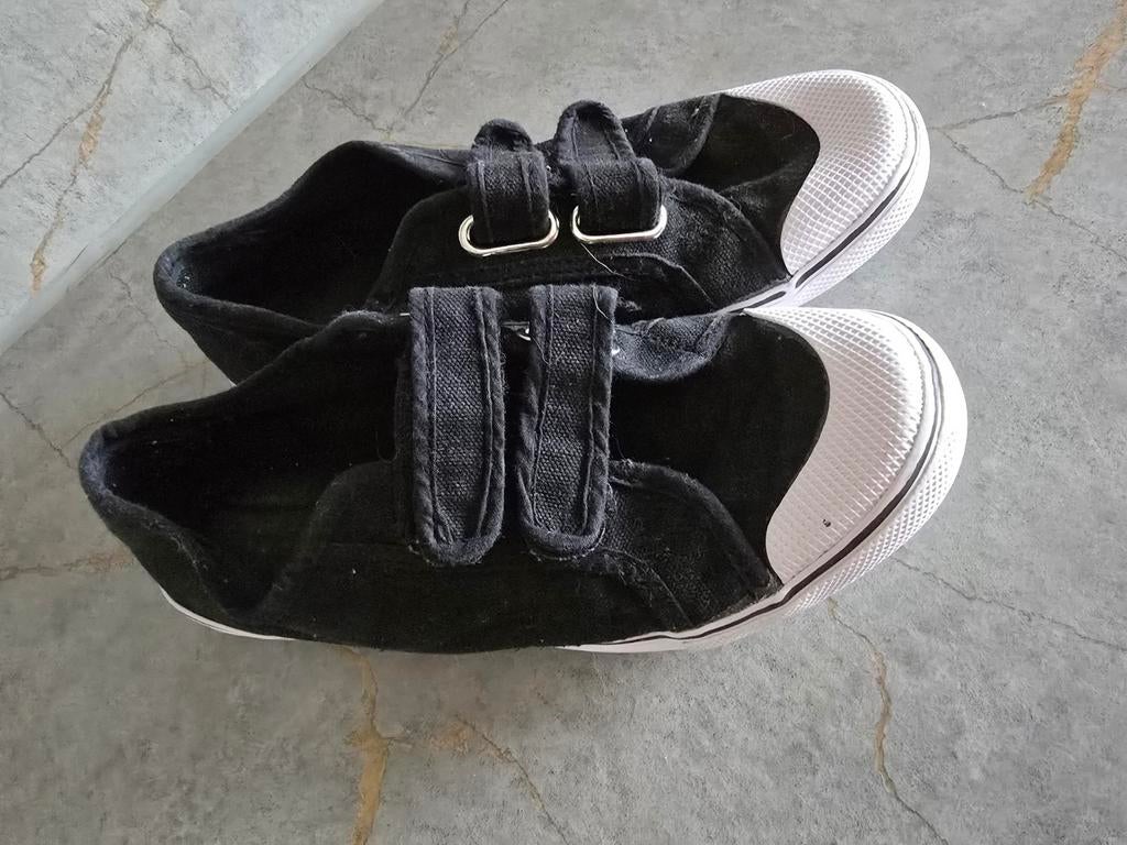 Gymschoenen Maat 37, Kinderen en Baby's, Kinderkleding | Schoenen en Sokken, Ophalen of Verzenden, Zo goed als nieuw, Jongen of Meisje
