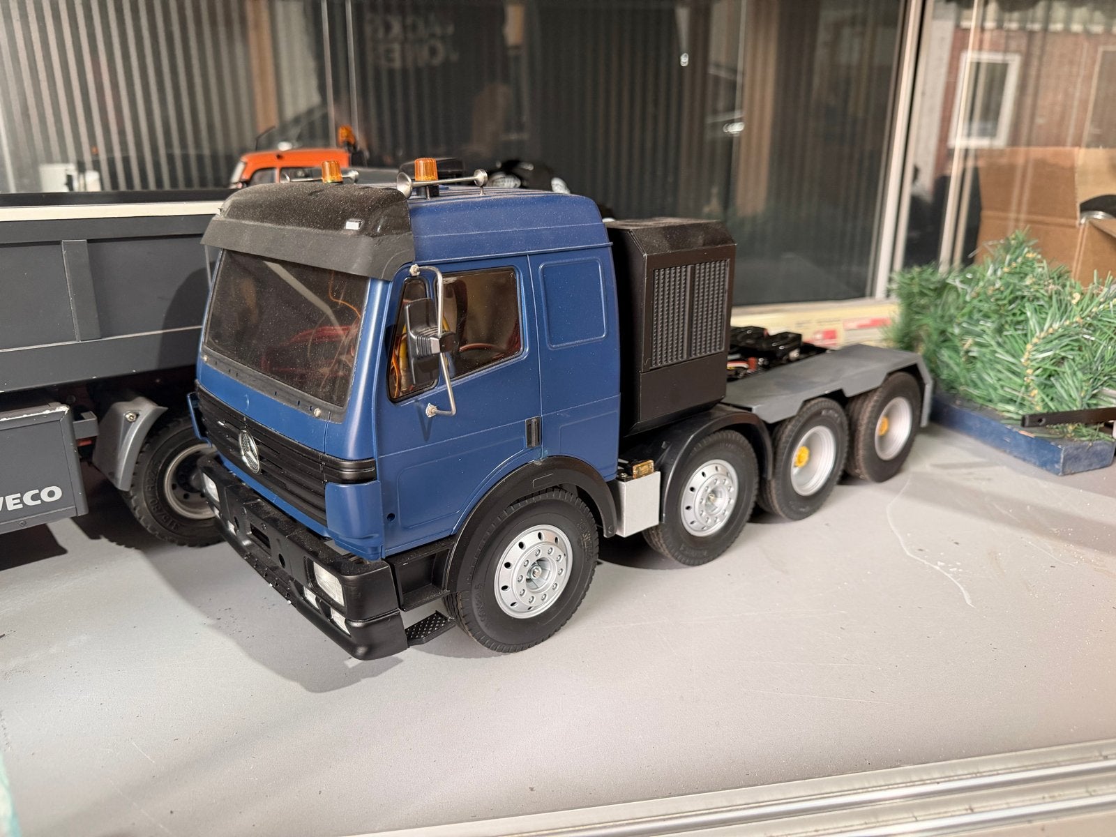 Tamiya Mercedes RC Truck met Verlichting en Sterke Motor, Elektro, Gebruikt, Schaal 1:14, Ophalen of Verzenden