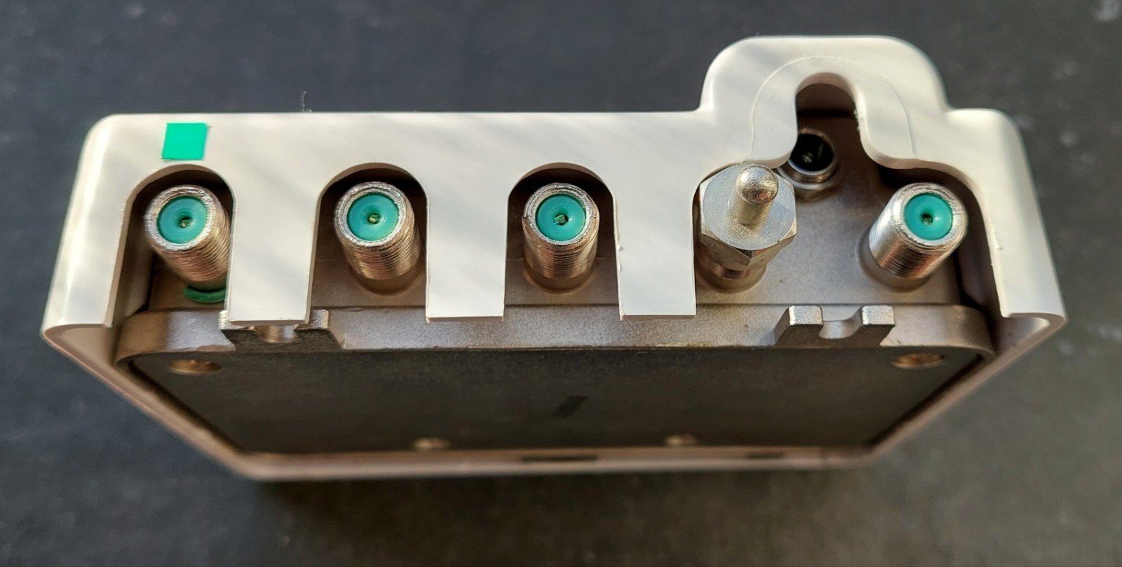 kabel- en antenneversterker, Ophalen of Verzenden, Zo goed als nieuw