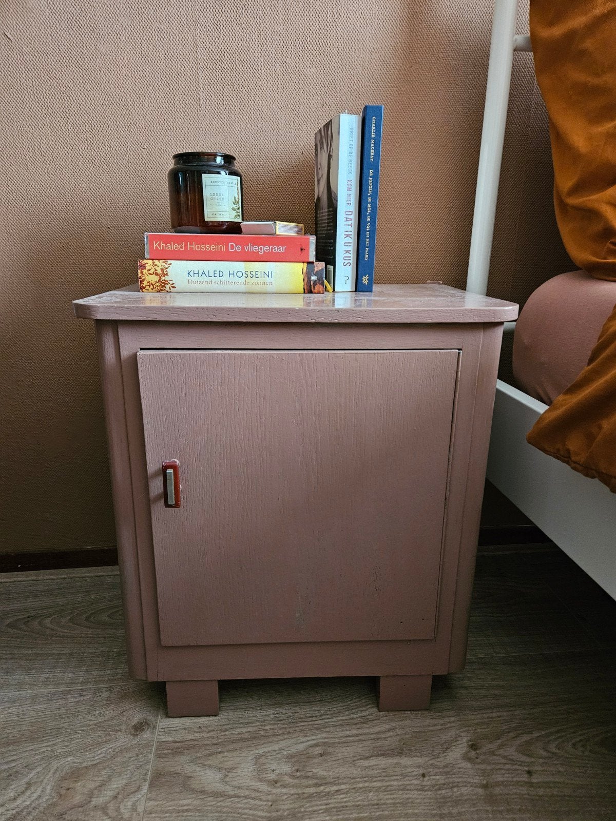 Nachtkastje, Huis en Inrichting, Ophalen of Verzenden, Minder dan 45 cm