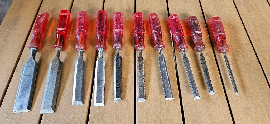 Nooitgedagt beitels 3061 unbreakable rode hecht, Antiek en Kunst, Antiek | Gereedschap en Instrumenten, Ophalen of Verzenden