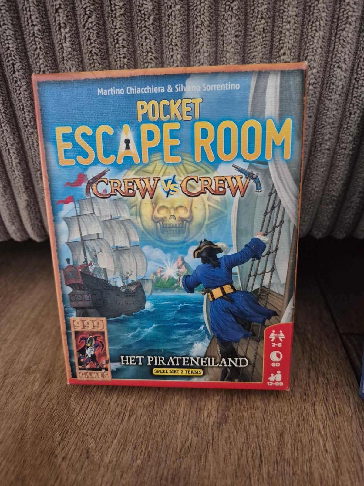 ‍️ Pocket Escape Room – Crew vs Crew: Het Pirateneiland, Vijf spelers of meer, Ophalen of Verzenden, Nieuw, 999 Games